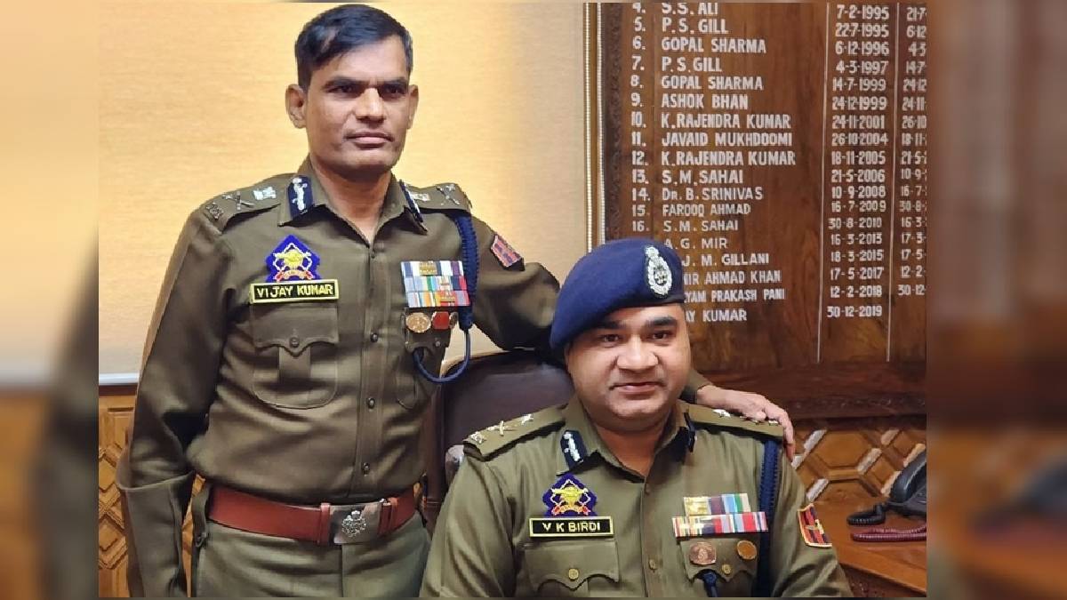 dgp birdi held meeting regarding darbar move inspected security and preparations