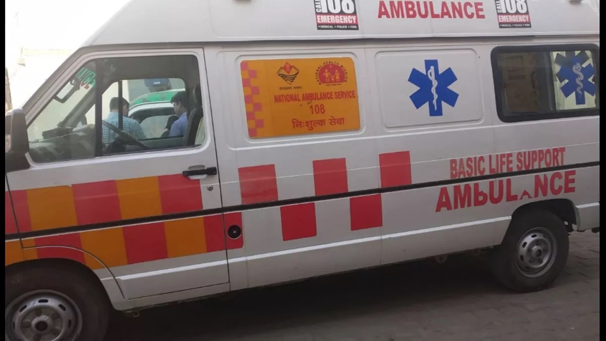 mp ambulance service 572 lakh fake calls disrupt emergency services