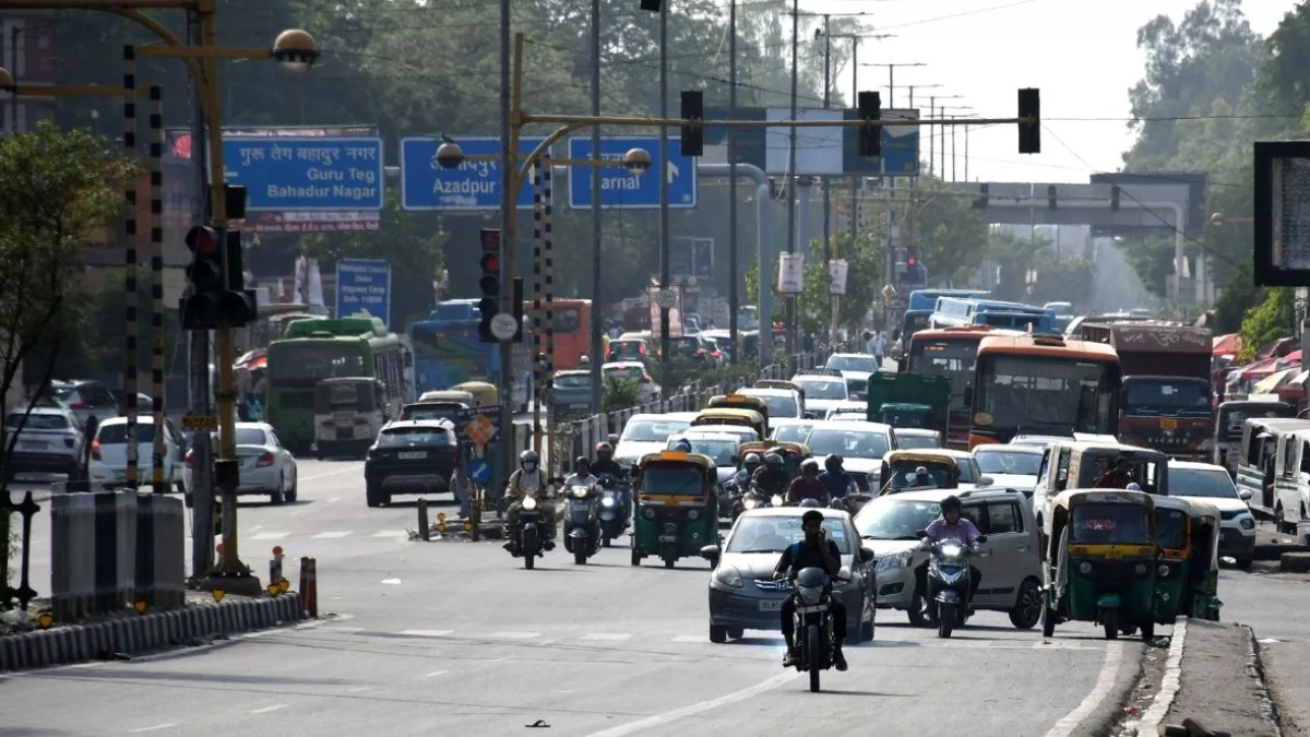 delhi elevated corridor 55km project to ease traffic congestion