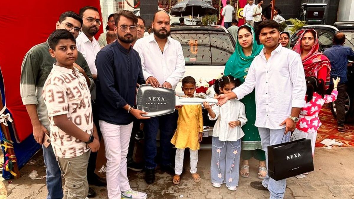 car sales surge in ghaziabad during festive season