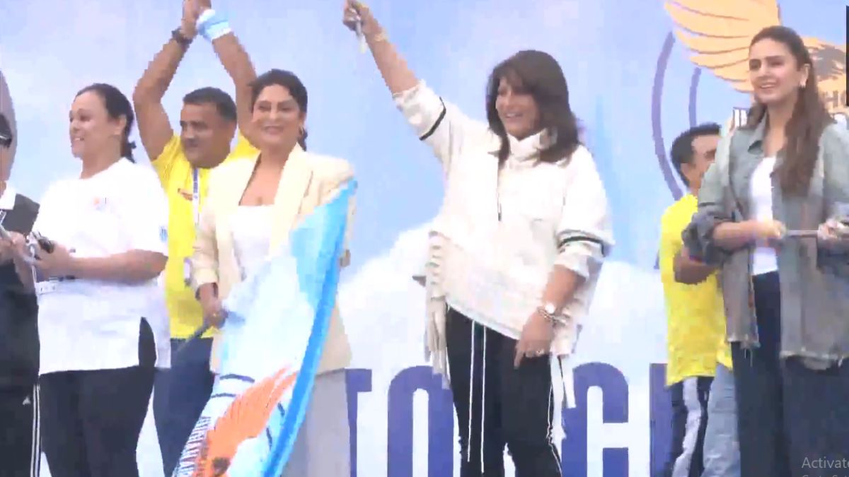 delhi marathon under 400 aqi iaf event faces social media backlash