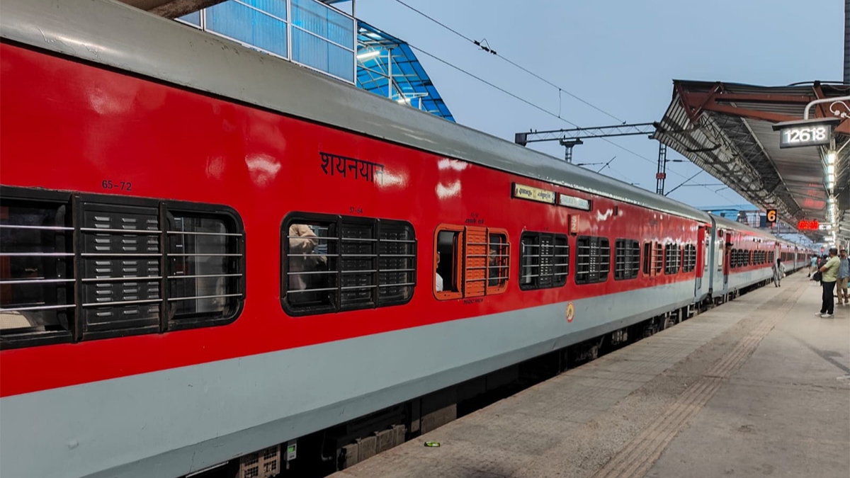 train accident in murshidabad three children dead one injured