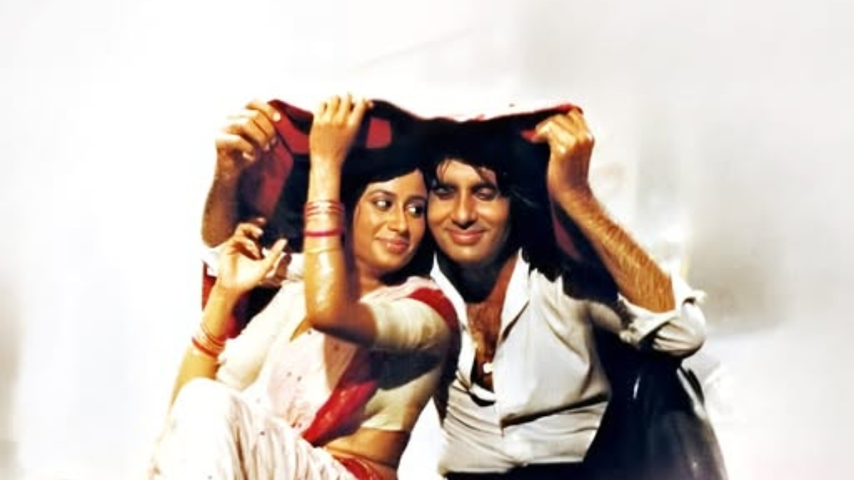 amitabh bachchan reveals smita patil not comfortable to shoot aaj rapat jaye to song for namak halal