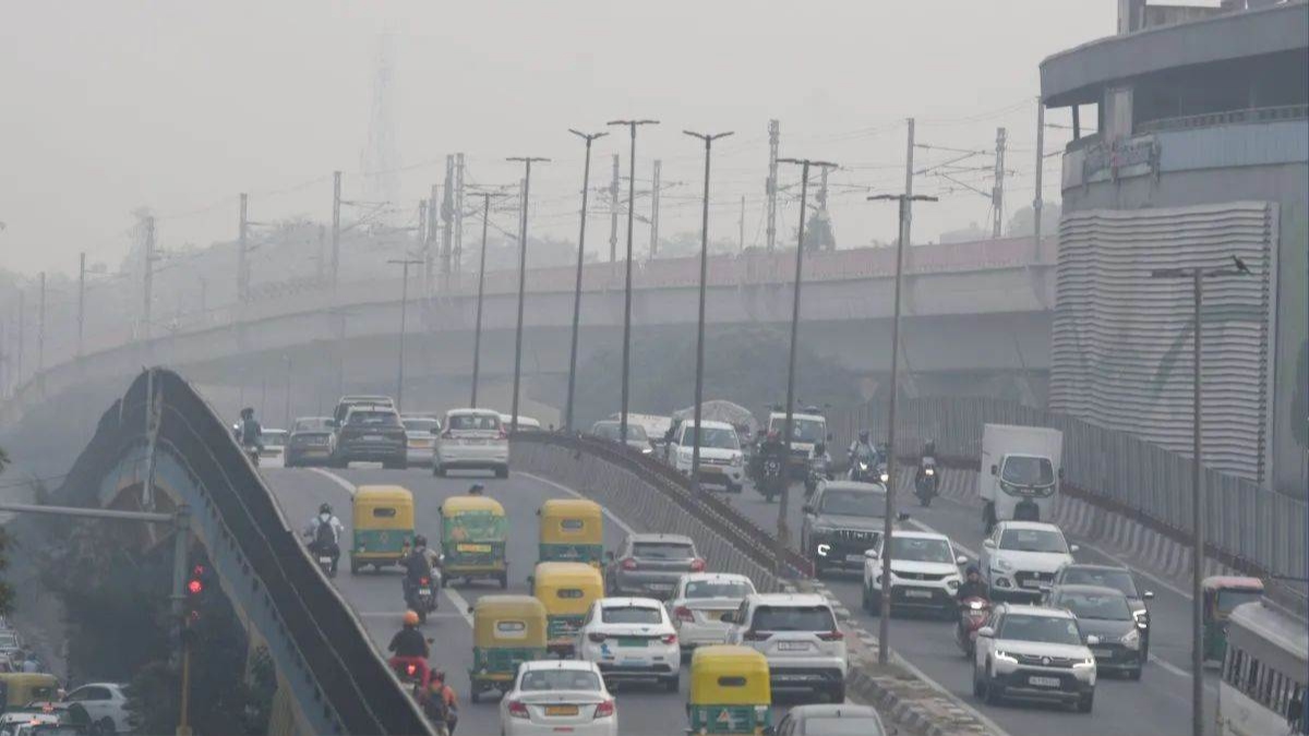delhi air quality update pollution levels fluctuate throughout the day