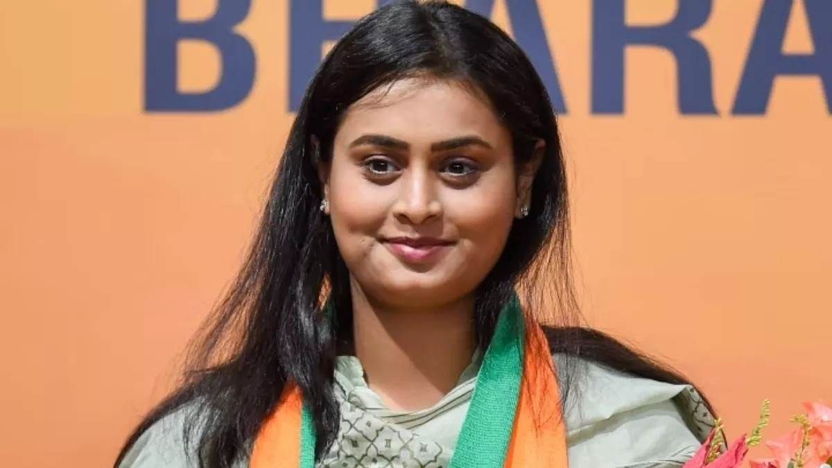 bjp flag burned in jamui shreyasi singh shares viral video