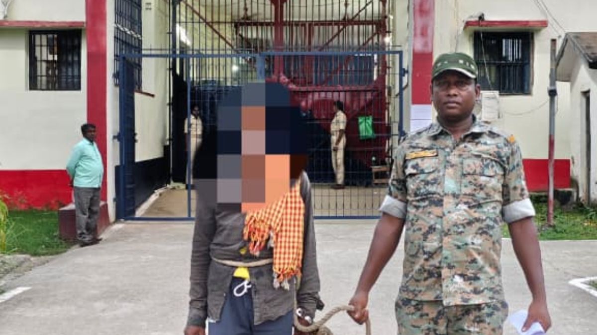 dreaded naxalite phoolchand kisku arrested in jharkhand