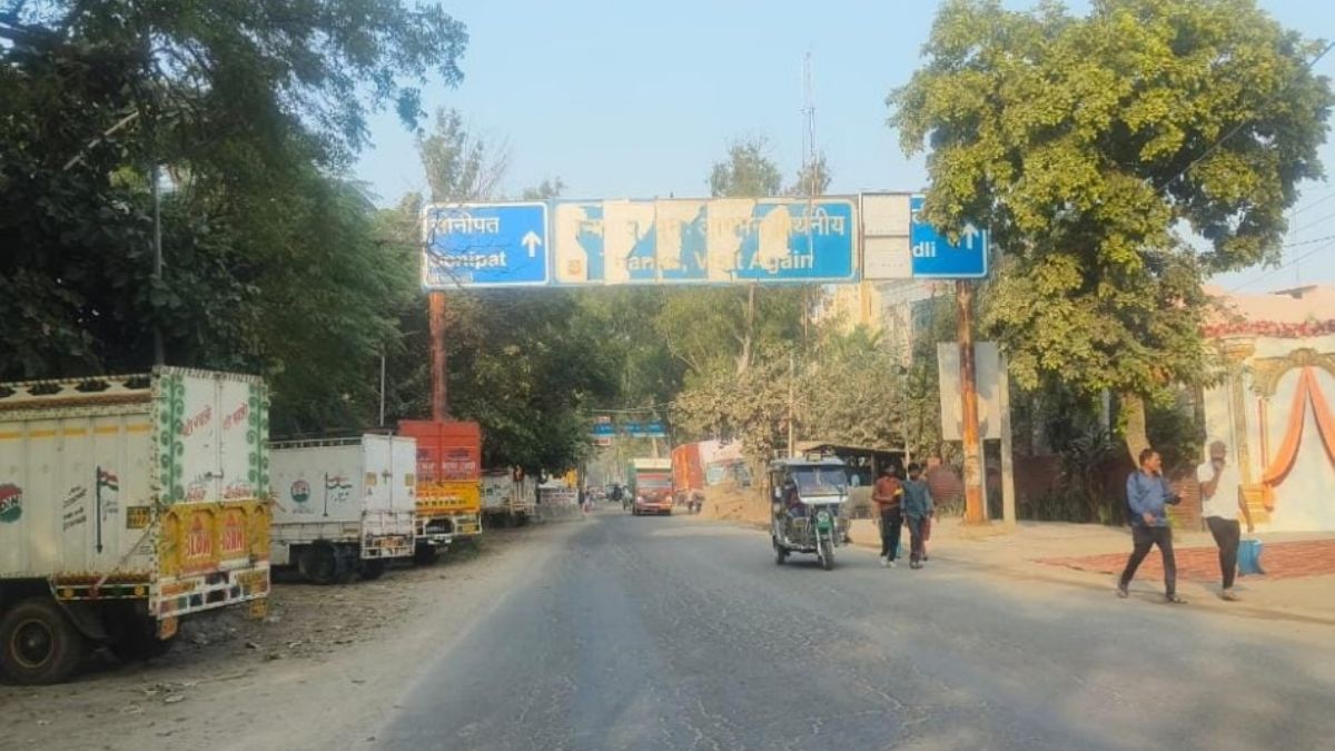 delhi pollution stricter checks on commercial vehicles at borders