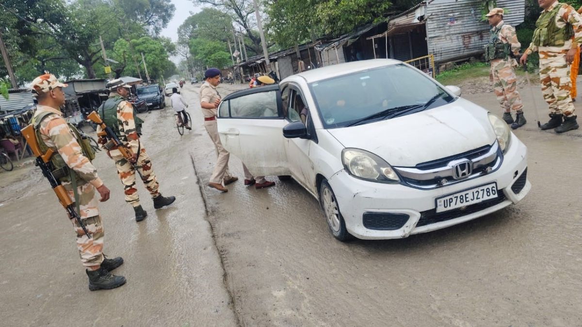 increased vigilance on up border before elections in gopalganj