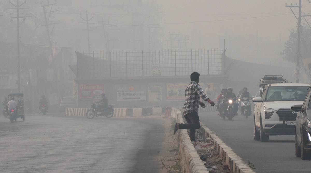 air pollution city chokes on toxic smog aqi reaches dangerous levels