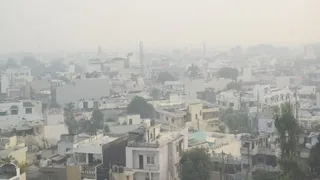 धुंध में लिपटा शहर जागरण