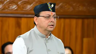 मुख्यमंत्री पुष्कर सिंह धामी सोमवार को विधानसभाके विशेष सत्र में राष्ट्रपति द्रौपदी मुर्मु के सम्मान में स्वागत भाषण देते हुए। सूवि