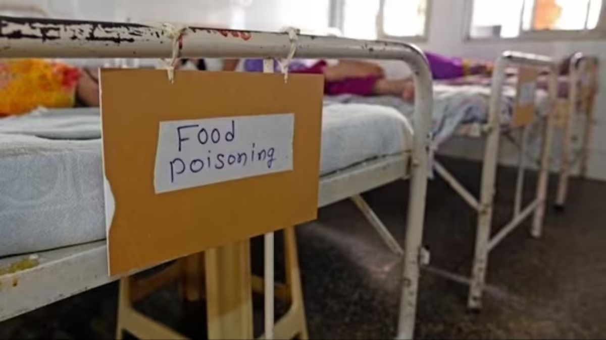 karnataka school food poisoning 12 children hospitalized