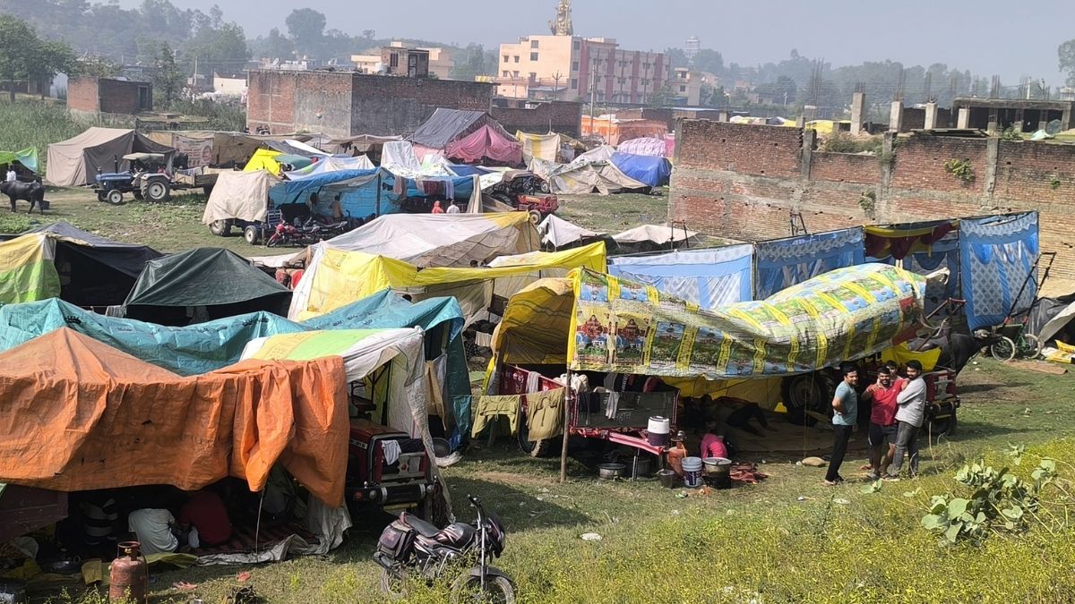 purnima ganga snan mela devotees throng shukdev nagari