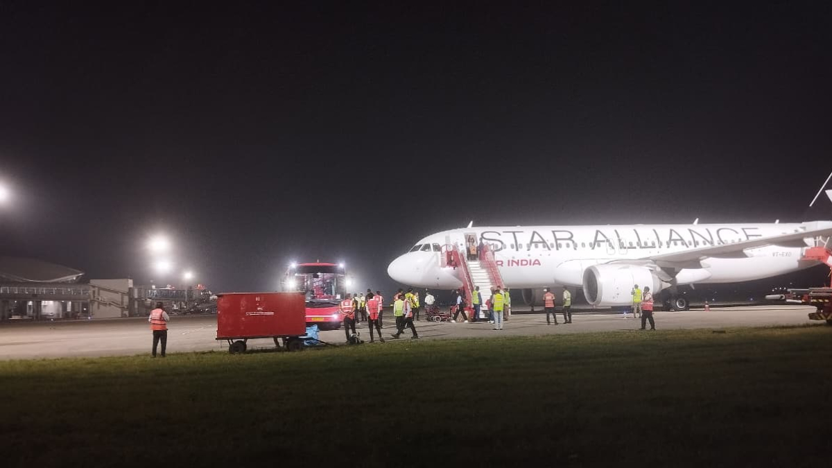 air india flight emergency landing in bhopal 164 passengers safe