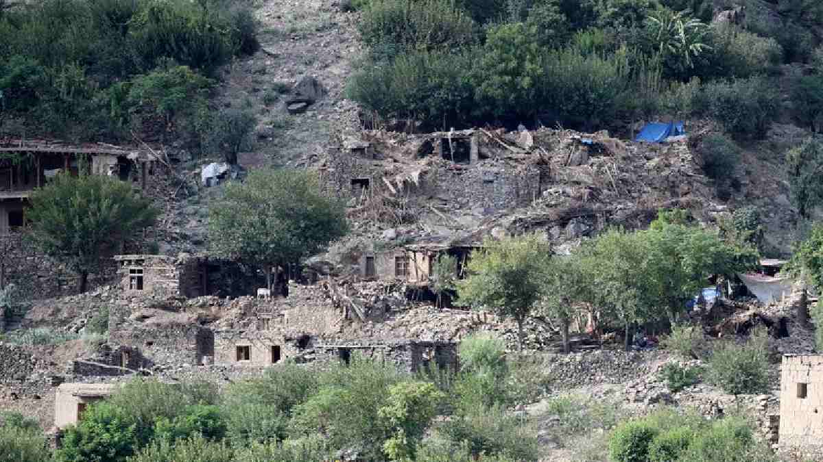 afghanistan earthquake hits with 6 3 magnitude many died and injured casualties
