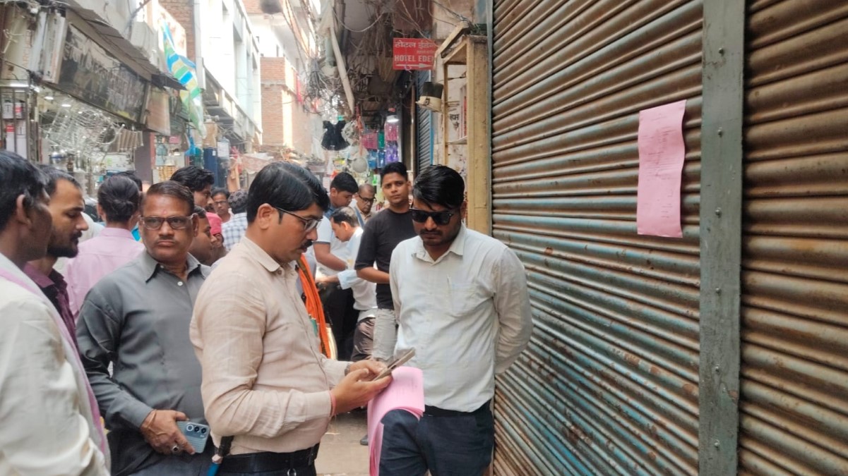 dalmandi varanasi electricity department issues notices for recovery