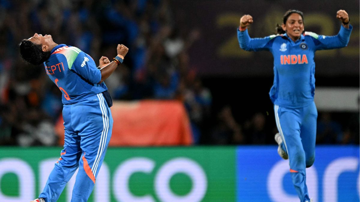 deepti sharma created world record to become first cricketer to achieve 200 runs and 20 wickets in single world cup edition