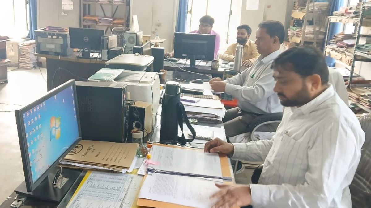 voter list revision 2025 political parties delay bla appointment in gonda