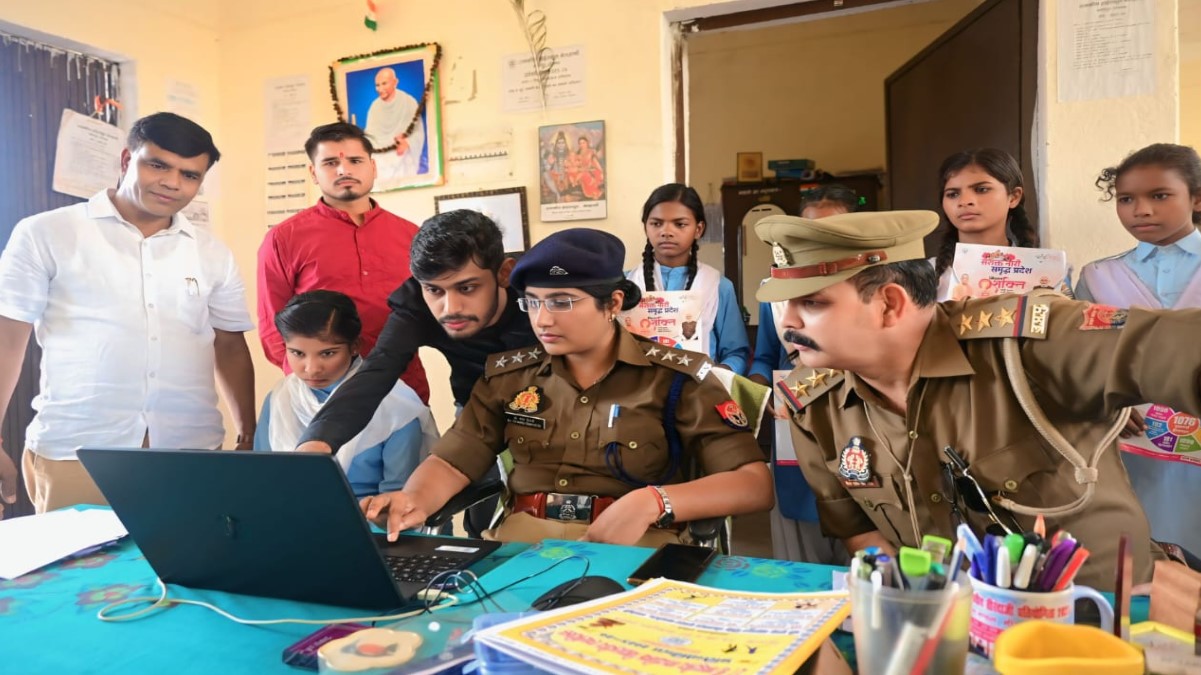 sonbhadra polices initiative re enrolls five girls and brings them back into the mainstream of education