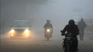 उत्तर भारत में शीतलहर बर्फबारी और बारिश से बढ़ेगी ठंड (फाइल फोटो)