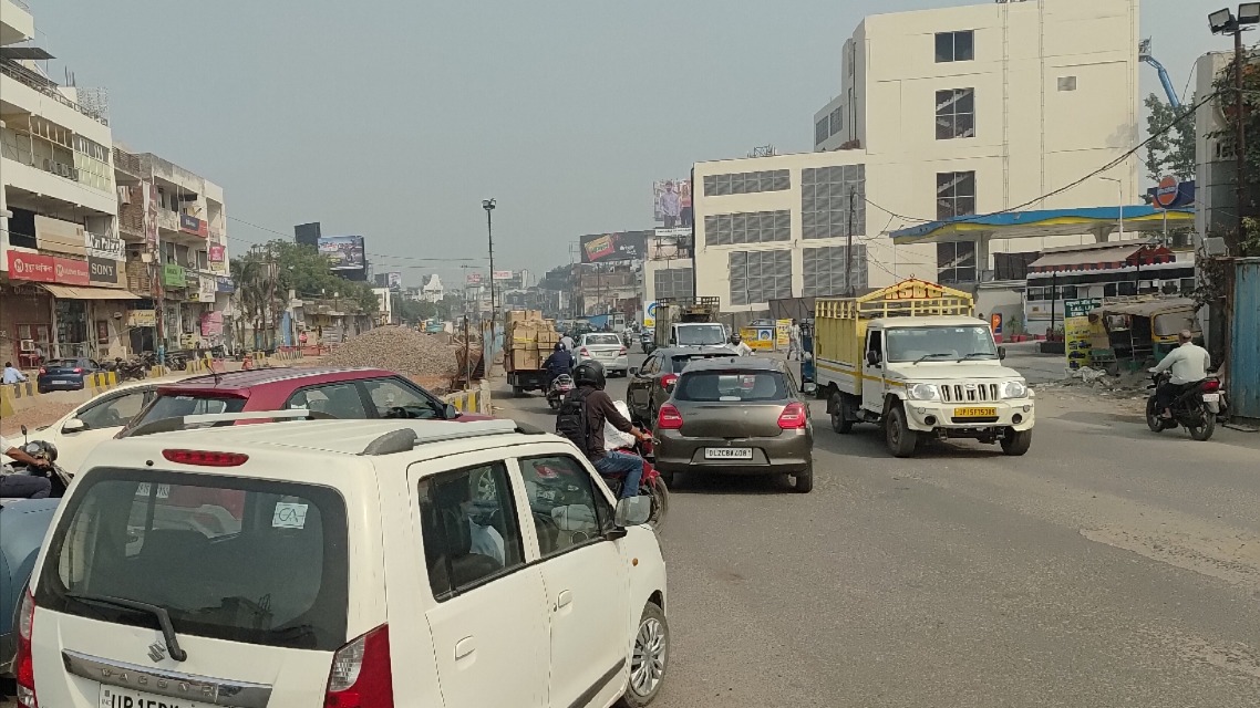 delhi road traffic woes meerut commute time unchanged