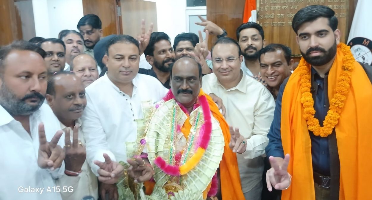 sham lal jain elected senior deputy mayor in bathinda