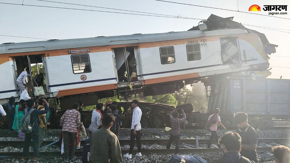 bilaspur train collision more than 5 dead in passenger train goods train crash