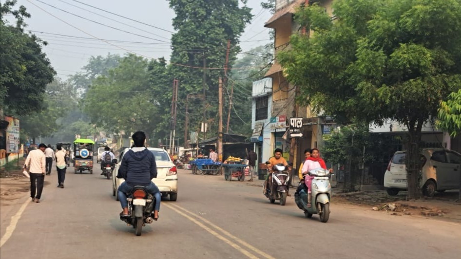 sitapur weather change respiratory patients surge amidst fog and haze