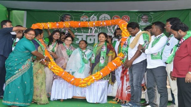 Ghatshila by-election:केंद्र से कितनी भी बड़ी ताकतें क्यों न आ जाए, झारखंड के लोग अपने भाई और बेटा को कमजोर होता नहीं देख सकते : कल्पना