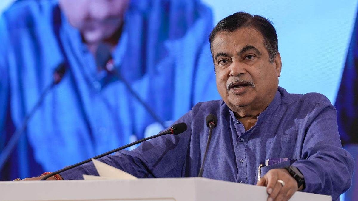 nitin gadkari promises better roads than america in bihar