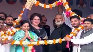 Priyanka Gandhi Bihar Rally: प्रियंका गांधी ने बिहार के सहरसा में जनसभा को संबोधित किया।