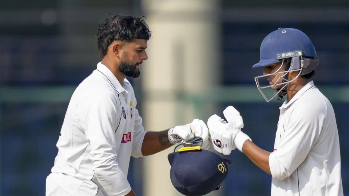 ranji trophy yashasvi jaiswal and sanat sangwan century