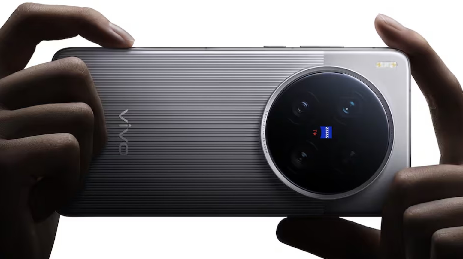 vivo x300 ultra tipped to launch with two 200 megapixel cameras