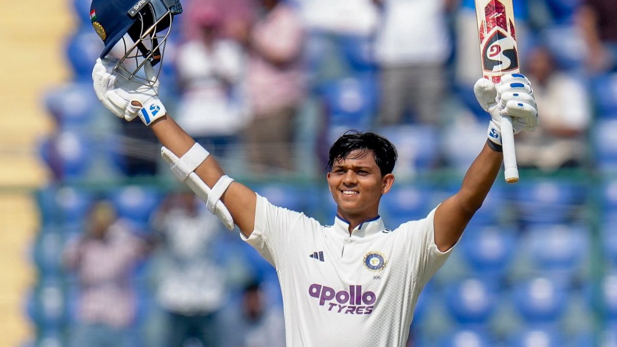 yashasvi jaiswal scored hundred completes 1000 runs in ranji trophy mum vs raj
