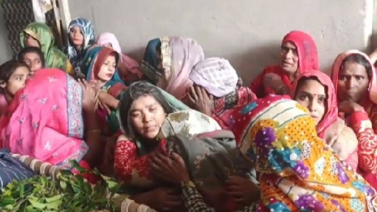 farmer death in sambhal allegations of negligence and bribery against lekhpal