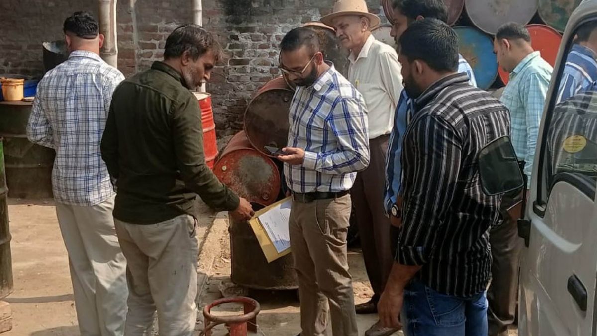 bahadurgarh air pollution joint team shuts down six plastic units