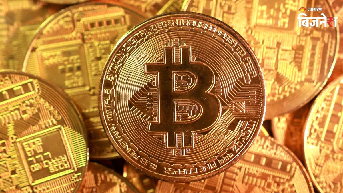 bitcoin crash bitcoin price drops below 100k expert analysis