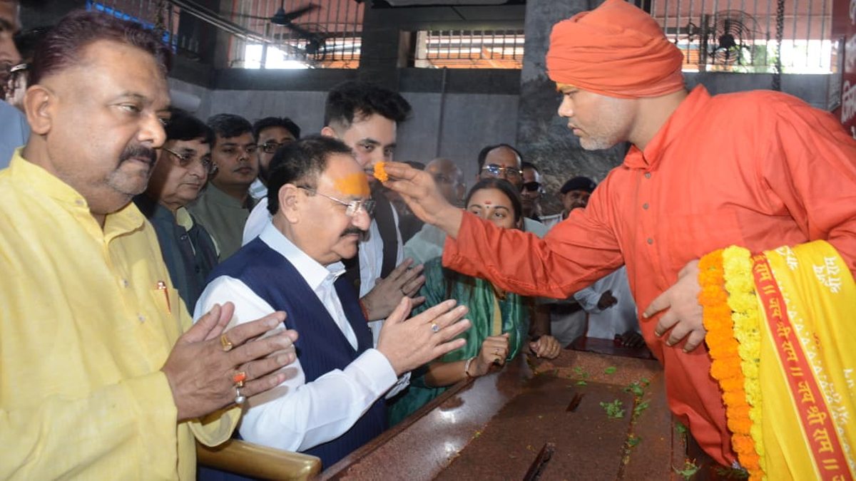 bihar elections 2025 bjp national president worships lord hanuman before voting