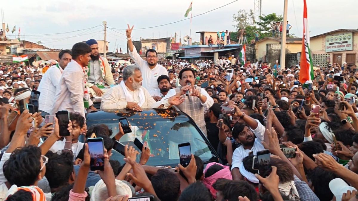 pappu yadav is seeking votes for his arch rival santosh kushwaha in bihar election 2025