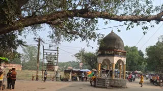 रघुनाथपुर का चौराहा। सांकेतिक तस्वीर