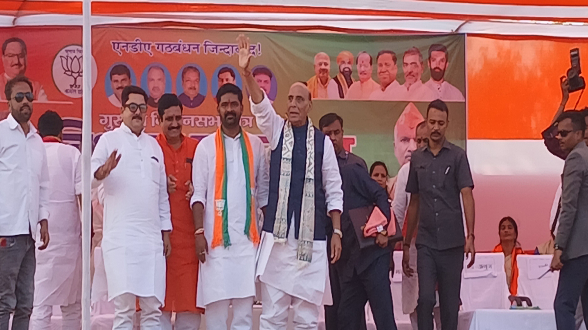 bihar elections rajnath singhs jibe at rahul gandhi and congress