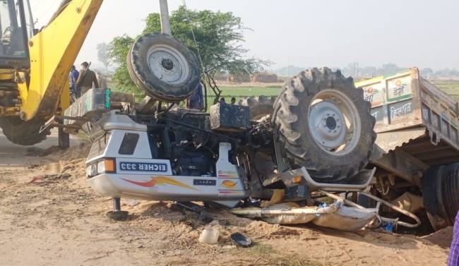 palamu news sand smuggling accident kills youth in tractor mishap