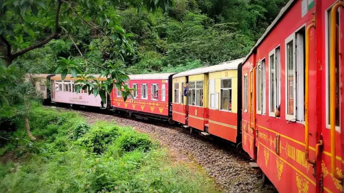 shimlakalka train fully booked tourist rush on heritage route