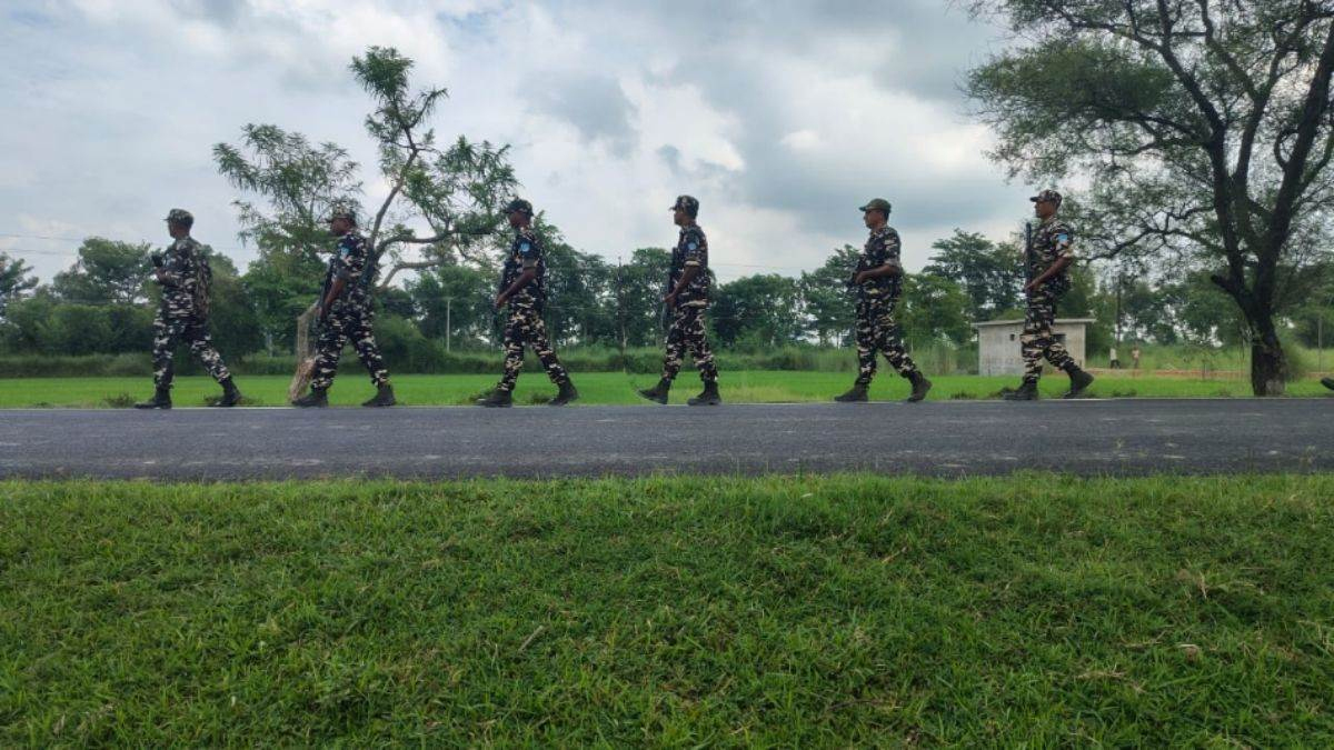 bihar election 2025 security tightened with armed forces and sealed borders