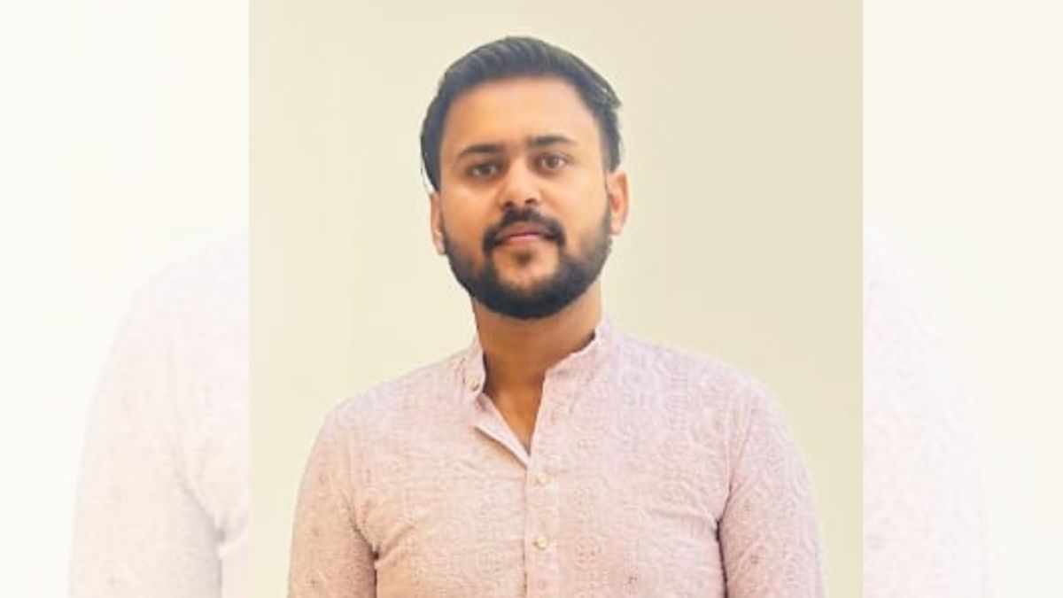 software engineer found dead in hotel room family suspects murder