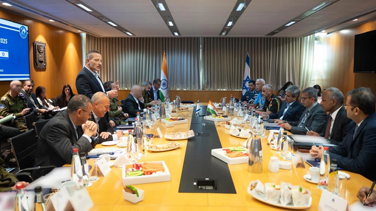 india israel sign defence technology deal