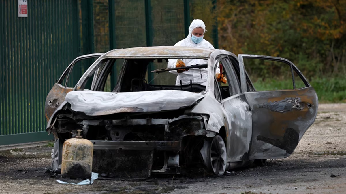 driver hits pedestrians in western france injuring five