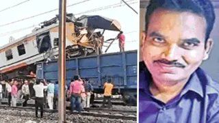 वाराणसी निवासी लोको पायलट विद्याधर की हादसे के दौरान मौके पर ही मौत हो गई।