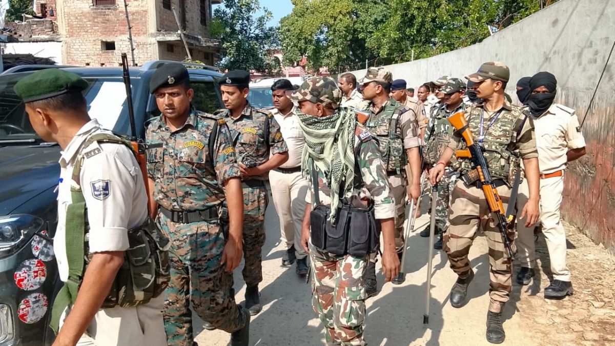 bihar vidhan sabha chunav 2025 phase 1 voting live update on november 6 in 121 seats check partywise key candidates list lb