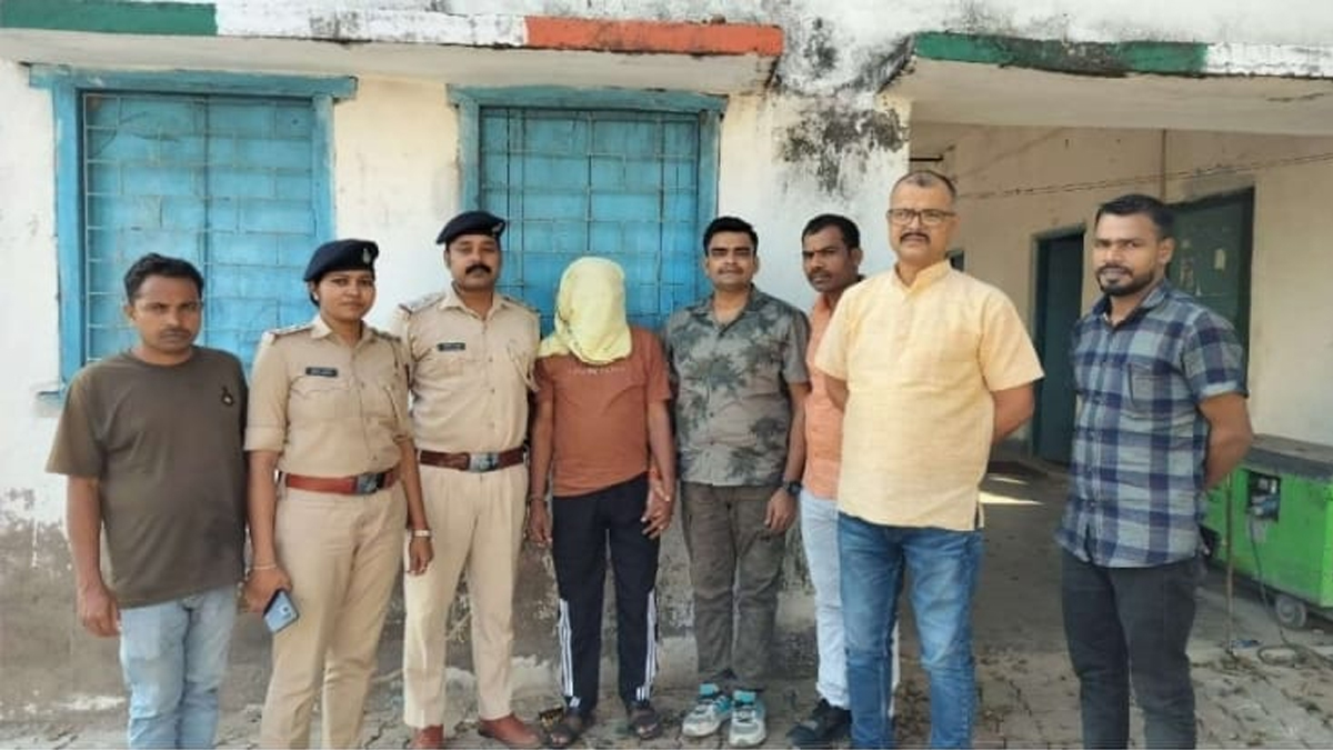 50000 reward criminal arrested in jharkhand after kidnapping